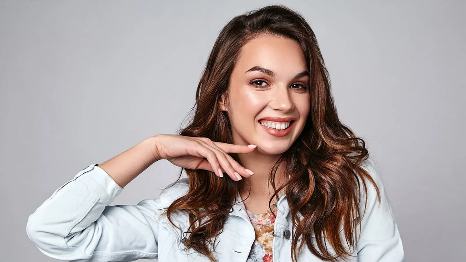 Patient in dental chair during teeth extraction consultation