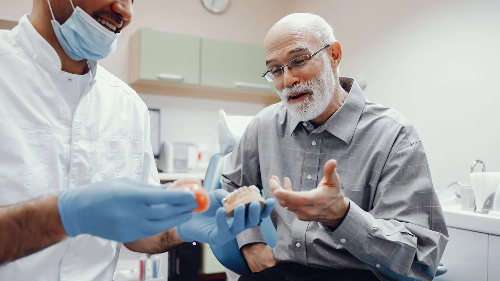 Patient receiving same-day dental implant consultation at Magnum Clinic Dubai