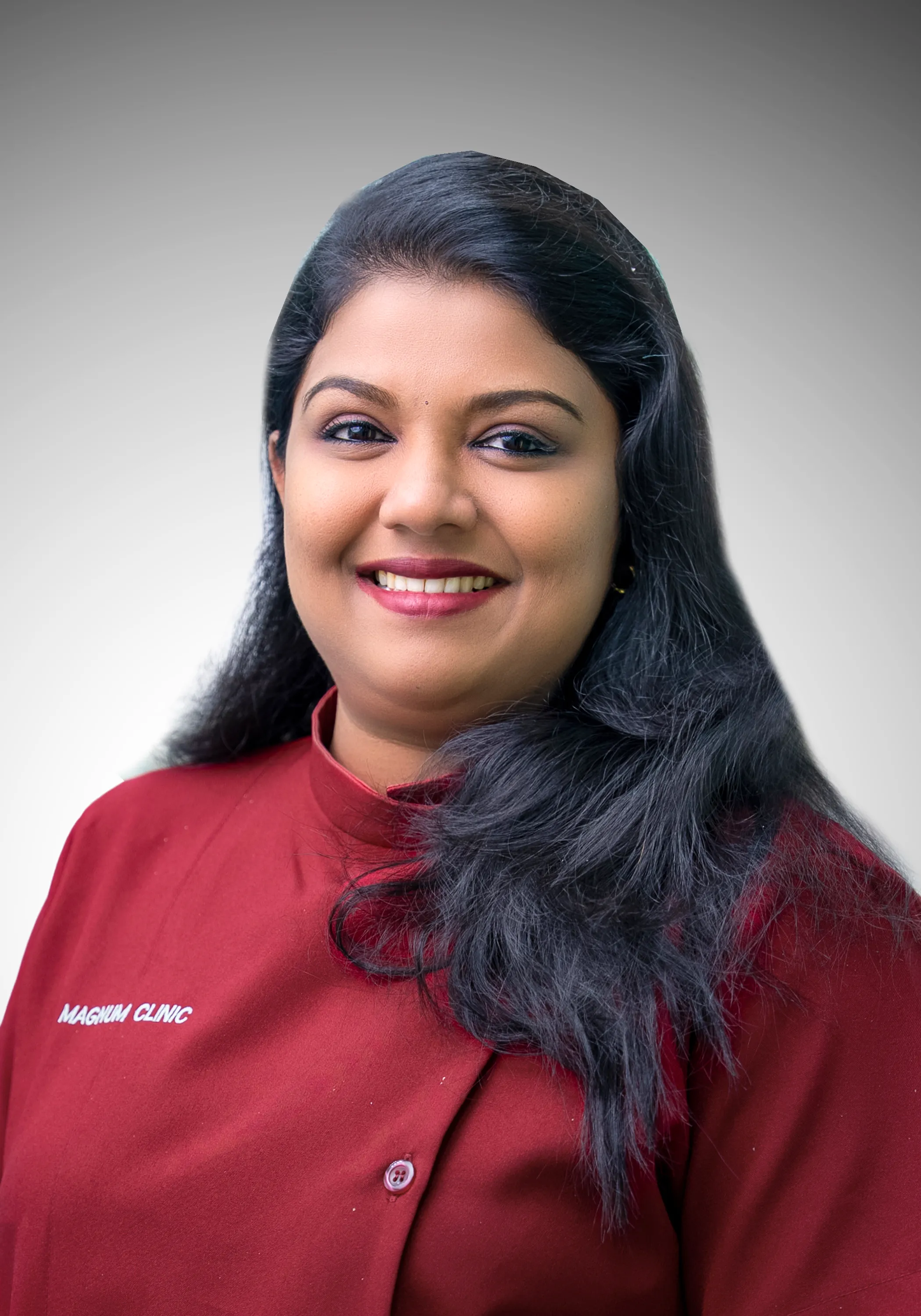 Dr. Meera Jayakumari providing specialist prosthodontic treatment